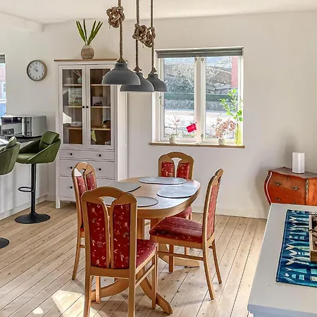 2 Bedroom Awesome In * Faaborg